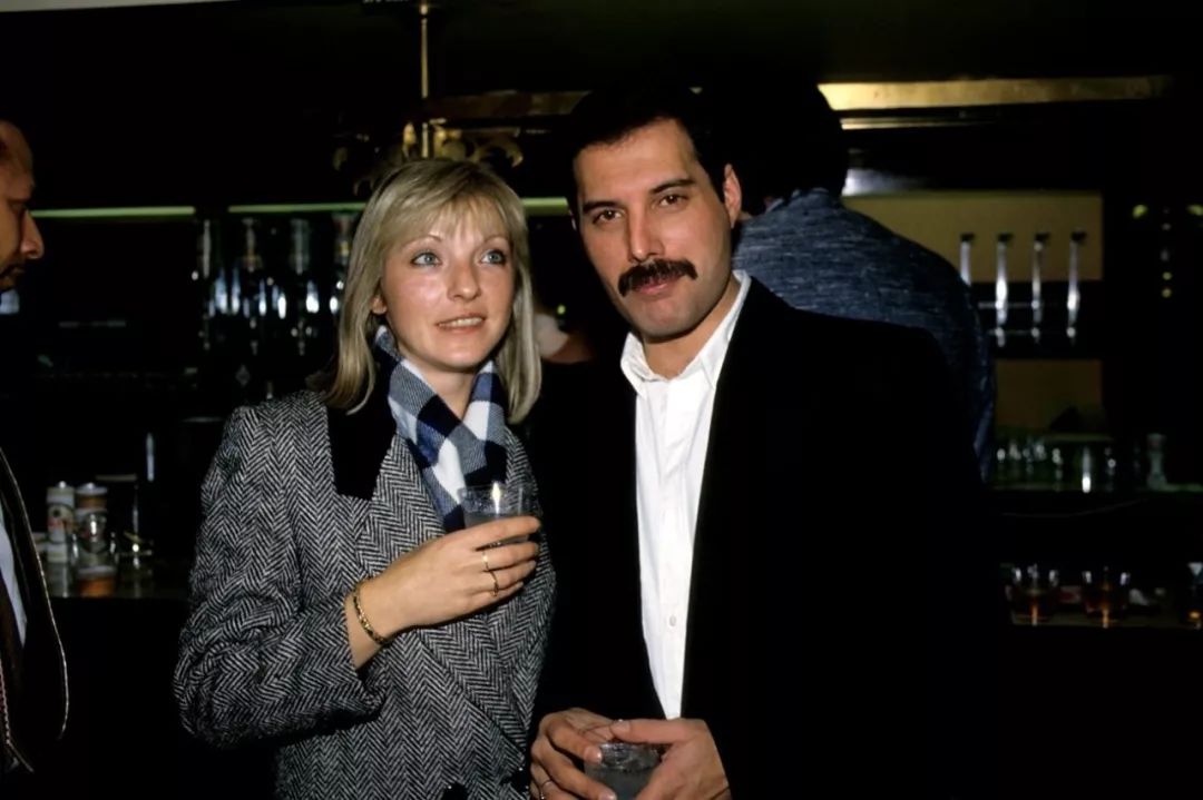 波西米亚狂想曲电影在线看,观看波西米亚狂想曲电影感受