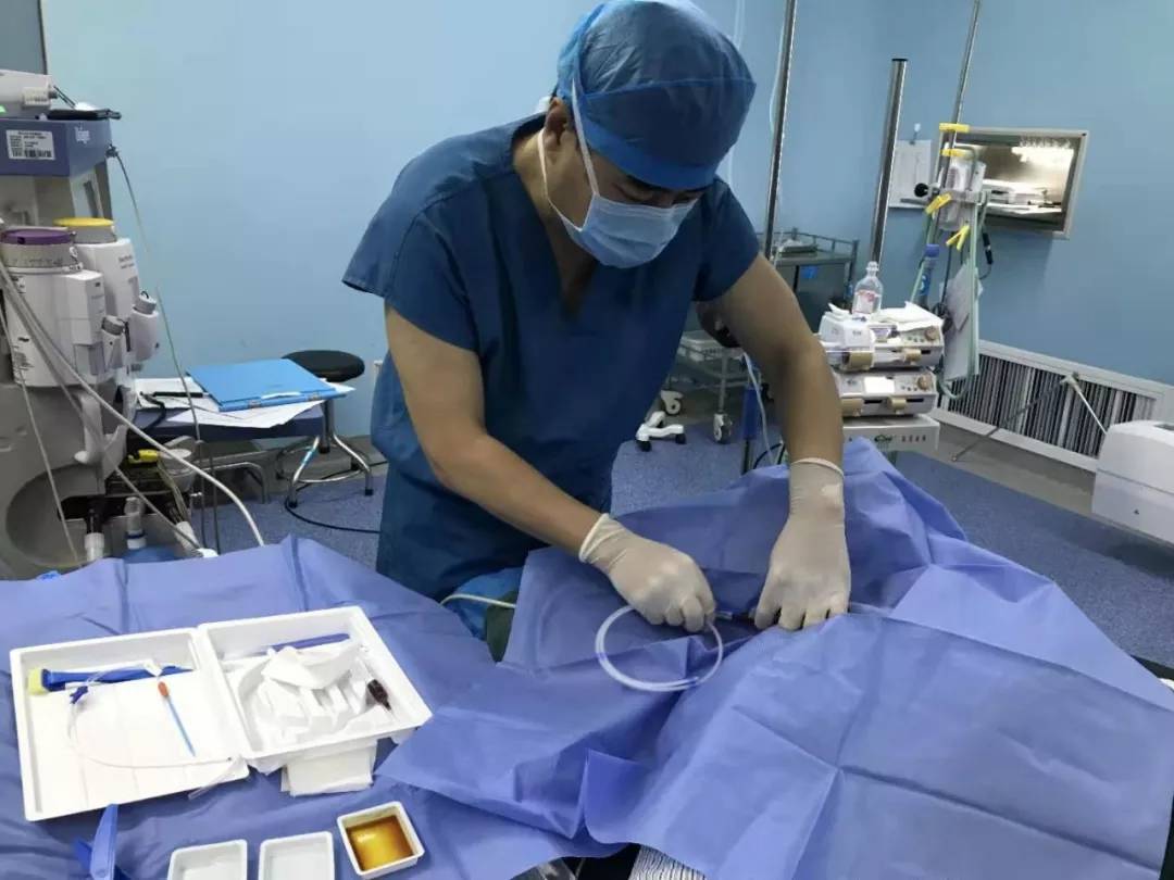 鐧惧瞾鑰佷汉楠ㄧ鎵嬫湳鎴愬姛,鐧惧瞾鑰佷汉楠ㄧ鎵嬫湳鎴愬姛妗堜緥