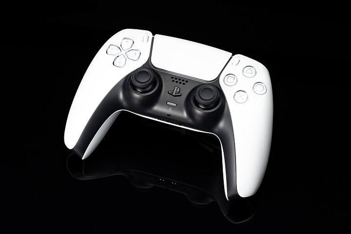 强大沉浸感,次世代主机PS5解析与PS4Pro试玩对比