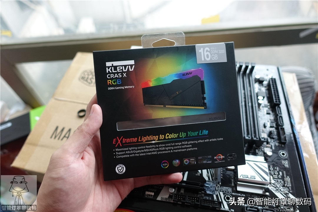 灯罩装机日记001：妹子的万元设计游戏机，感觉主板选错了