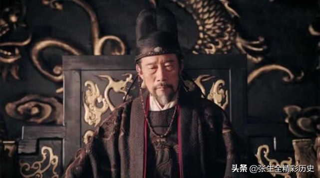 玄武门*变政**成功，李世民如愿称帝后，为何把尉迟敬德评为首功