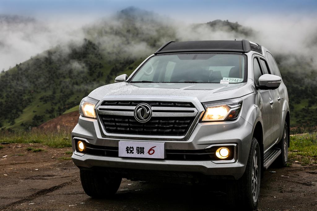 出门越野何必看三缸奇骏，日产帕拉索才是隐姓埋名的真硬汉