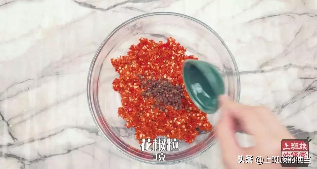 怎样炒辣椒面香,辣椒碎怎么炒又香又辣