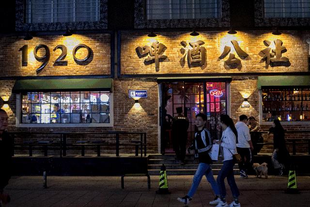 一串有魔力的数字，散落襄阳五个角落，总在深夜吸引着未眠的人…