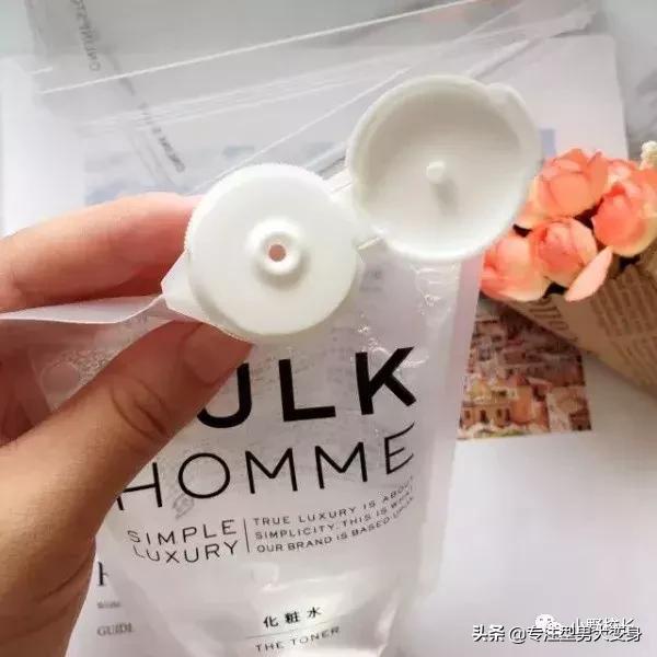 男生护肤小白入门必备护肤品,护肤品推荐顺序男士怎么选