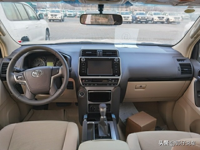 丰田霸道4000真实的越野性能场景,丰田霸道4000是一款suv车型