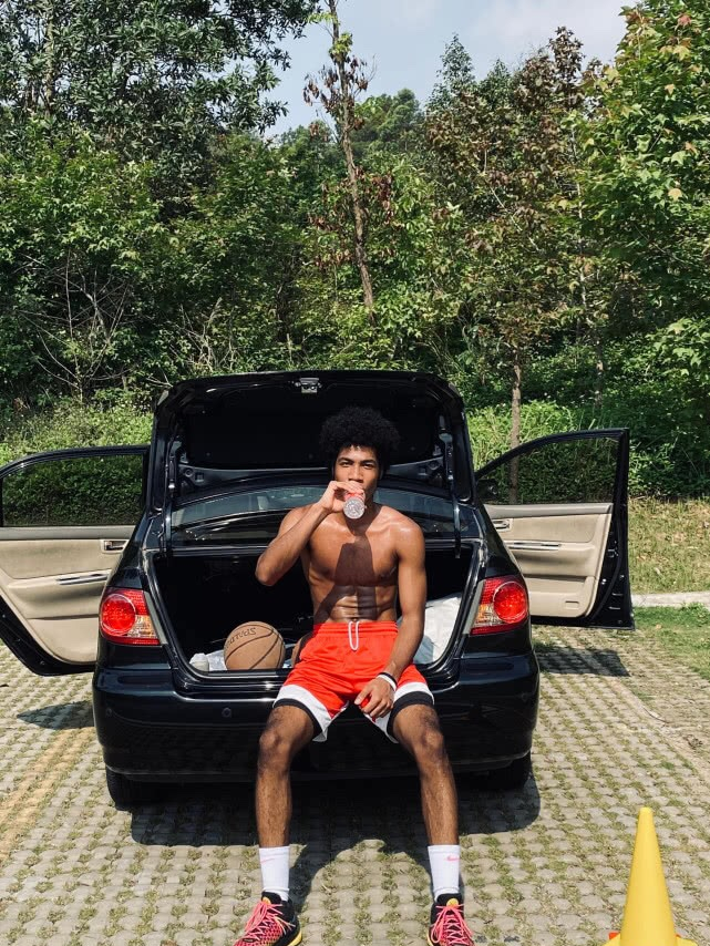 肯巴沃克超级控卫,20-21赛季肯巴沃克