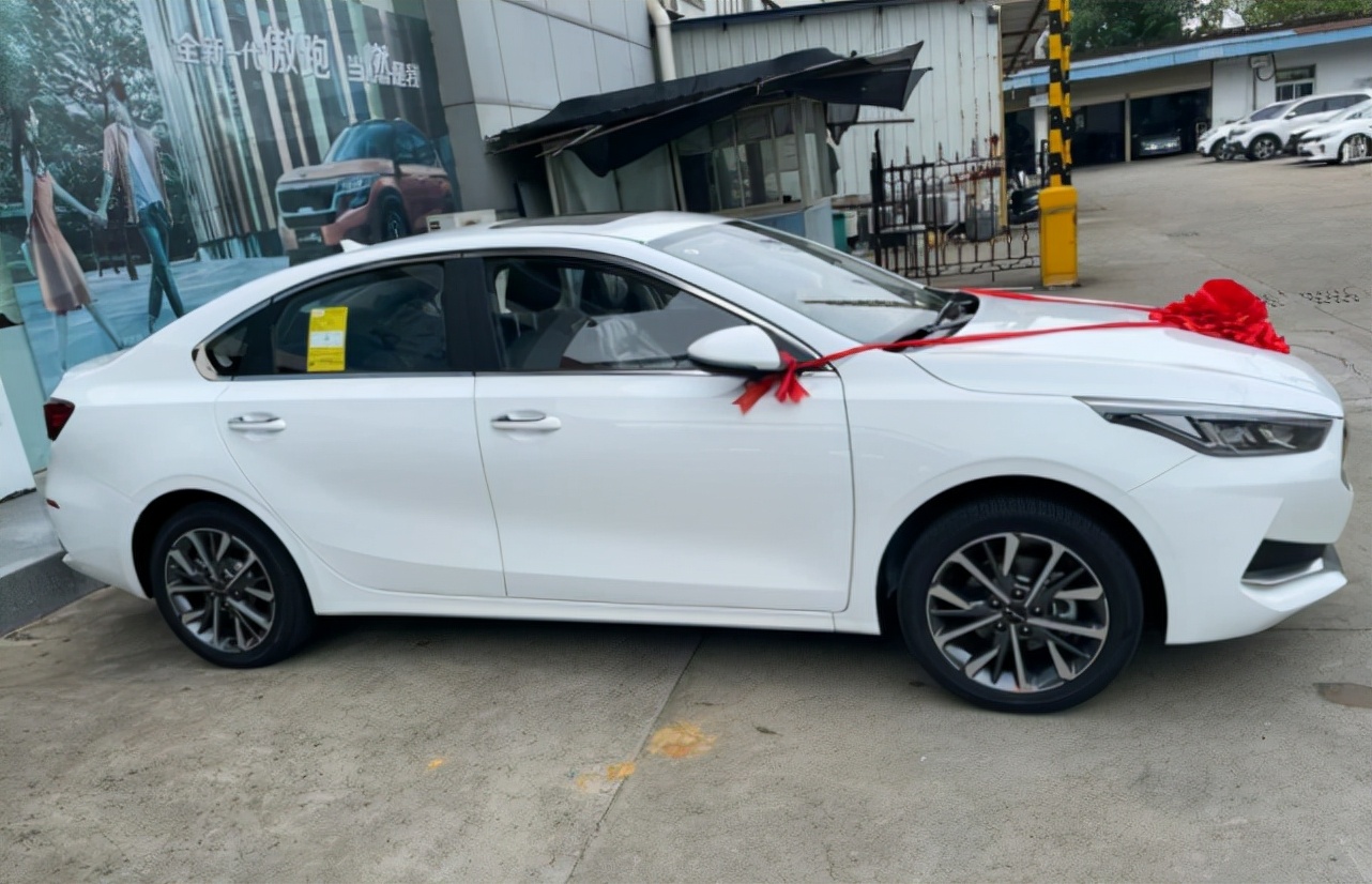 起亚k3插电混动不充电真实油耗,2021起亚k3油耗车主真实油耗