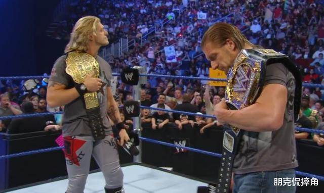 wwe辫子姐大战贝莱尔,wwe2021地狱牢笼大赛辫子姐