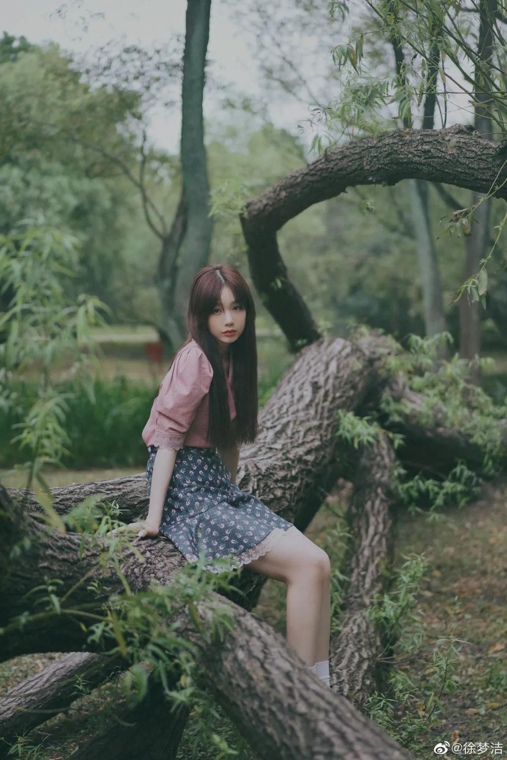 现在流行圆脸还是瓜子脸,现在是流行瓜子脸还是圆脸