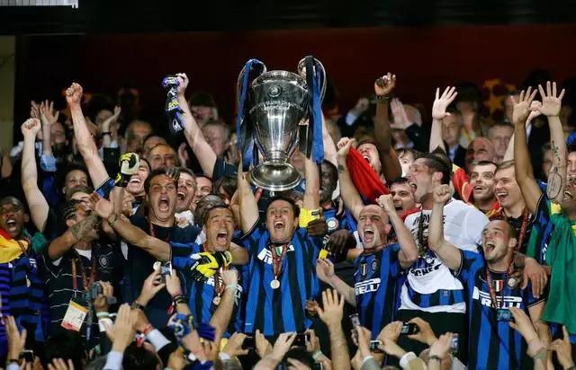 fifa手游41212阵型适合什么战术,国米死守4231阵型