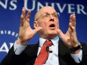 这个男人曾横扫华尔街，“投资之神”索罗斯低声下气找他约饭