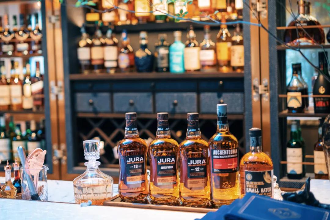 鍗庡皵閬撳か鐧惧勾缁忓吀,鍗庡皵閬撳か鐧惧勾鐢垫