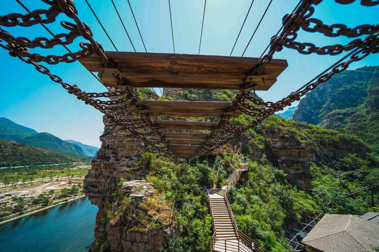 乐谷银滩峡谷漂流整段录播,乐谷银滩漂流最新视频