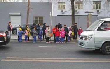 中日妈妈带娃大比拼！看完这几组对比，中国妈直呼：快给我救心丹