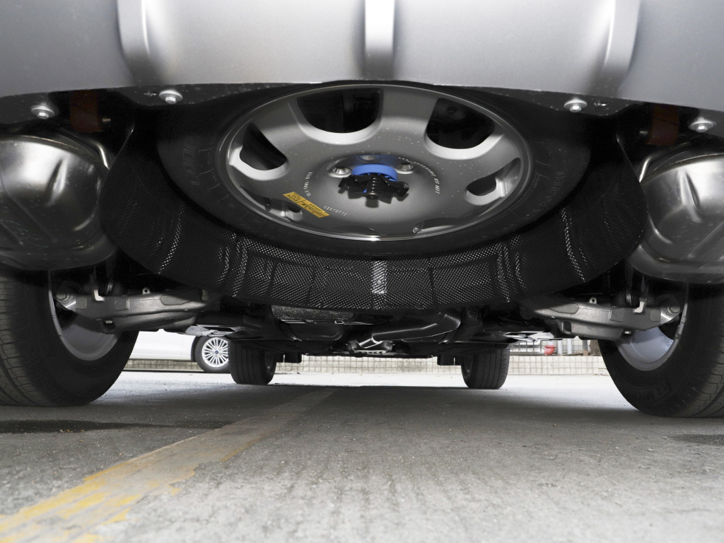 沃尔沃xc60和福特锐界plus哪个好,福特锐界plus2021和昂科威plus