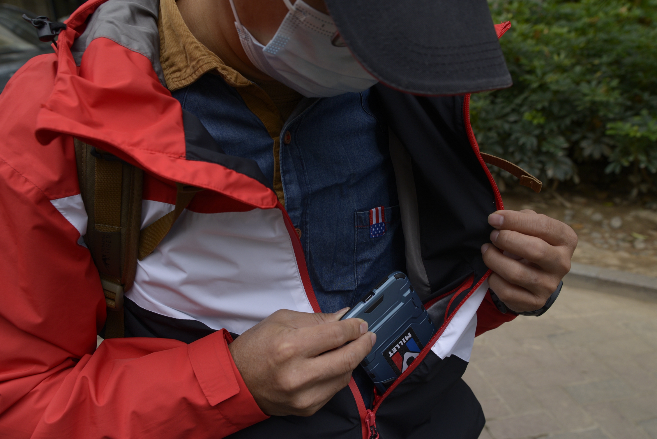 时尚运动范冲锋衣内胆,时尚气质冲锋衣