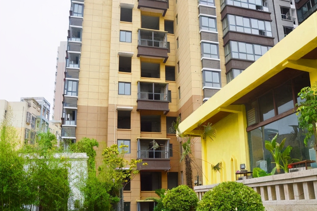 西安300名业主住进烂尾楼后续,西安烂尾房业主自救