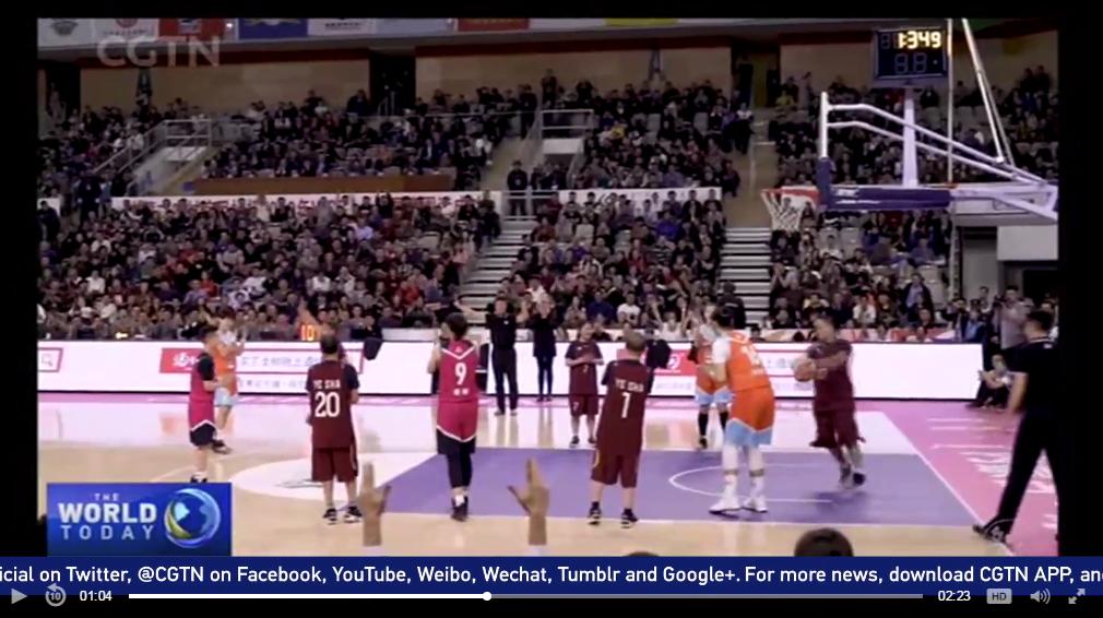 向世界推荐！中国国际电视台报道郑报集团冬呱视频《一个人的篮球队》