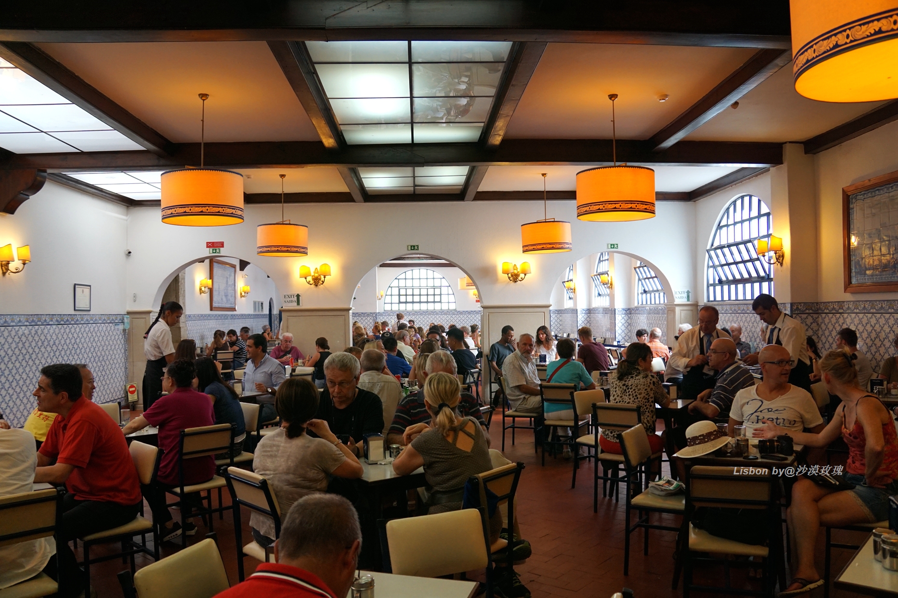 澳门出名美食,澳门有名的美食街是哪里