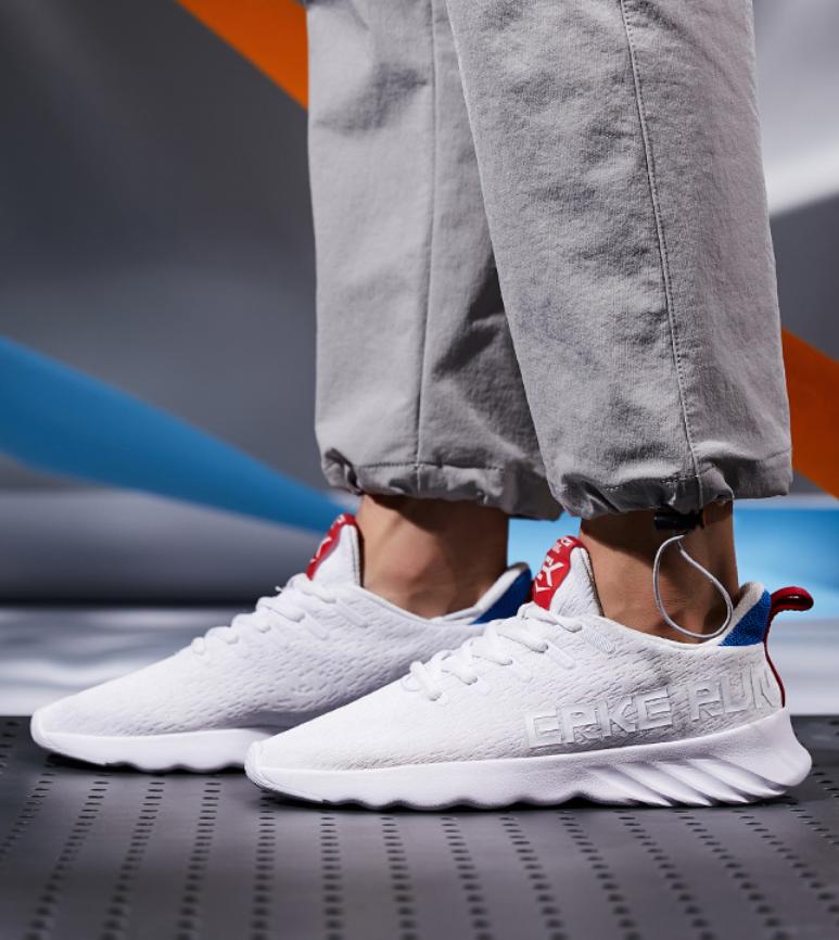 适合成熟男人的大牌鞋子,男生穿不累脚舒服的鞋子推荐