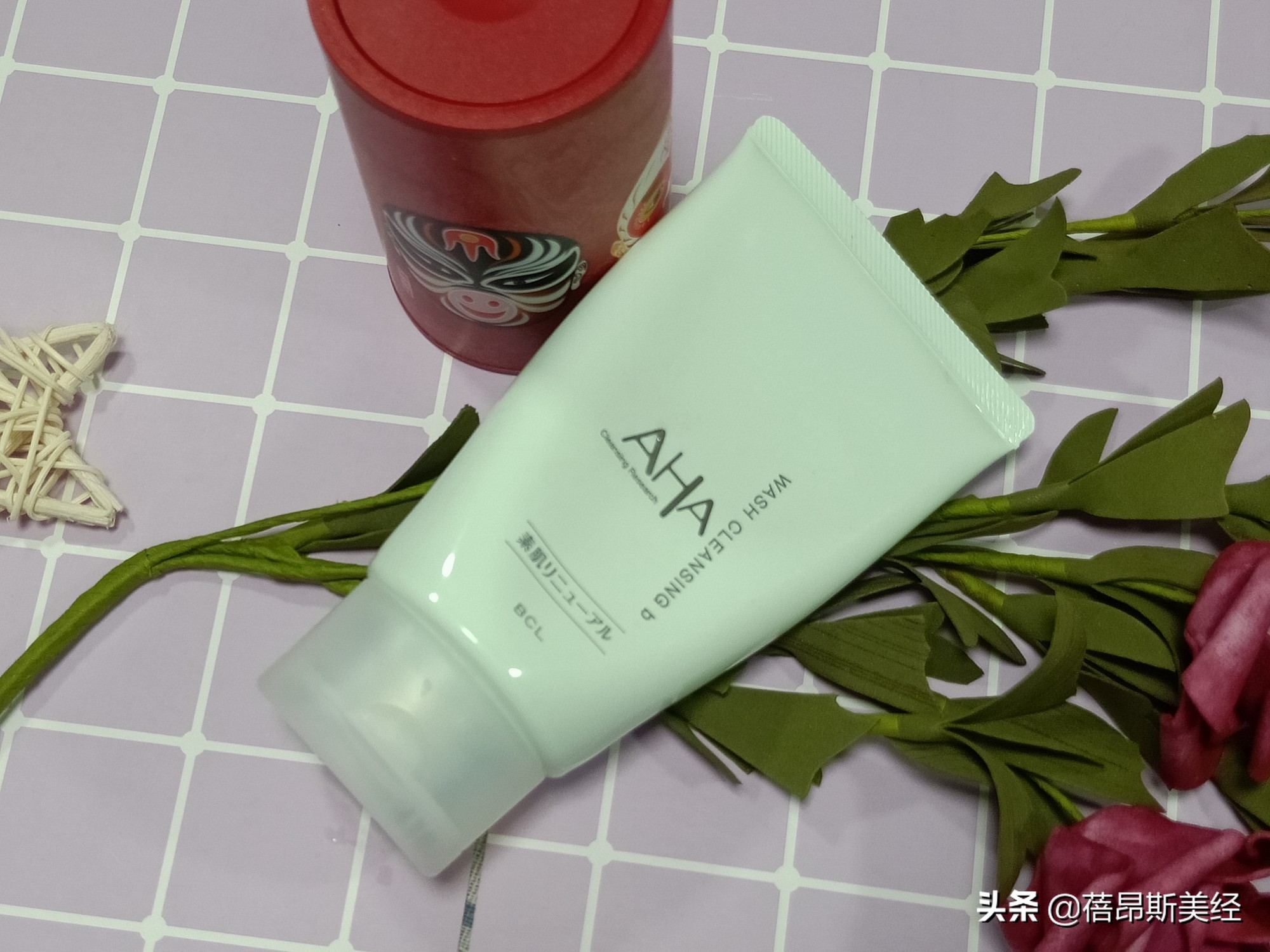 日本uluka洗面奶测评,hfp果酸洁面乳测评