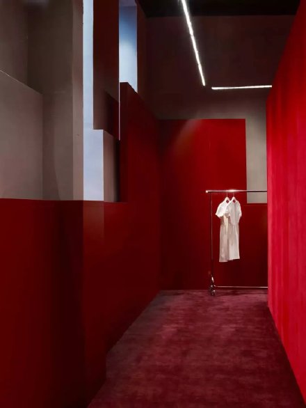 鹿晗朱一龙的花*男美**渊源是Acne？当极简风撞上蒙太奇，无法自拔