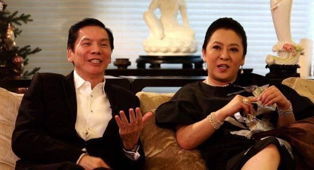 郑佩佩耍大牌视频,郑佩佩谈香港电影