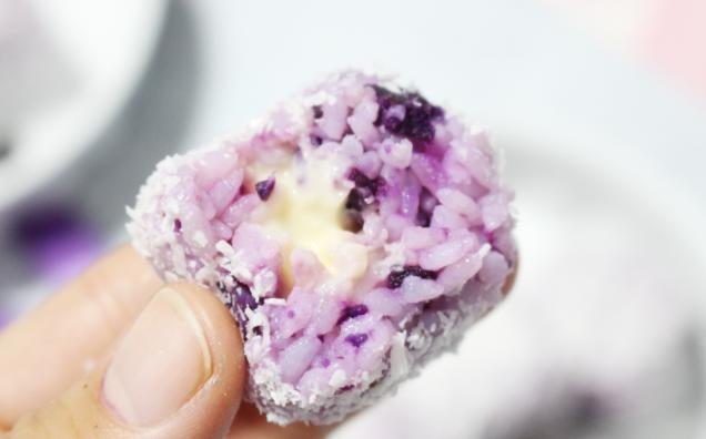 椰香糯米小方糕做法,紫薯椰蓉小方的做法