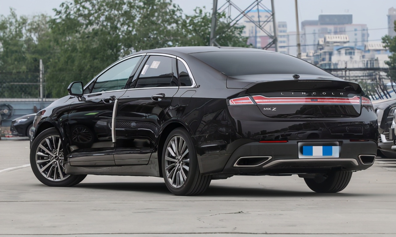 13万公里左右林肯mkz值得入手吗,25万买辆二手林肯大陆值得吗
