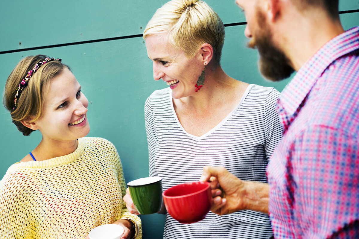 前同事问借钱如何高情商回答,同事上司借钱怎么高情商回复