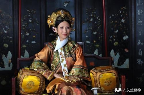 蔡少芬三胎后首晒照,蔡少芬高龄产后照