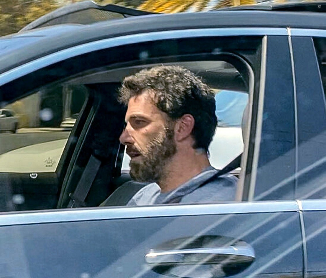 大本讨论蝙蝠侠,大本蝙蝠侠恋爱