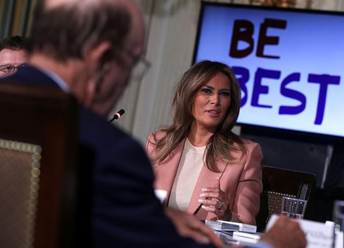 美第一夫人获评2020杰出女性，被称：优美高雅出色，代表美国形象