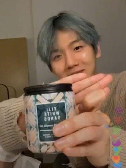 朴灿烈穿拖鞋在机场,朴灿烈入伍前给爱丽准备惊喜