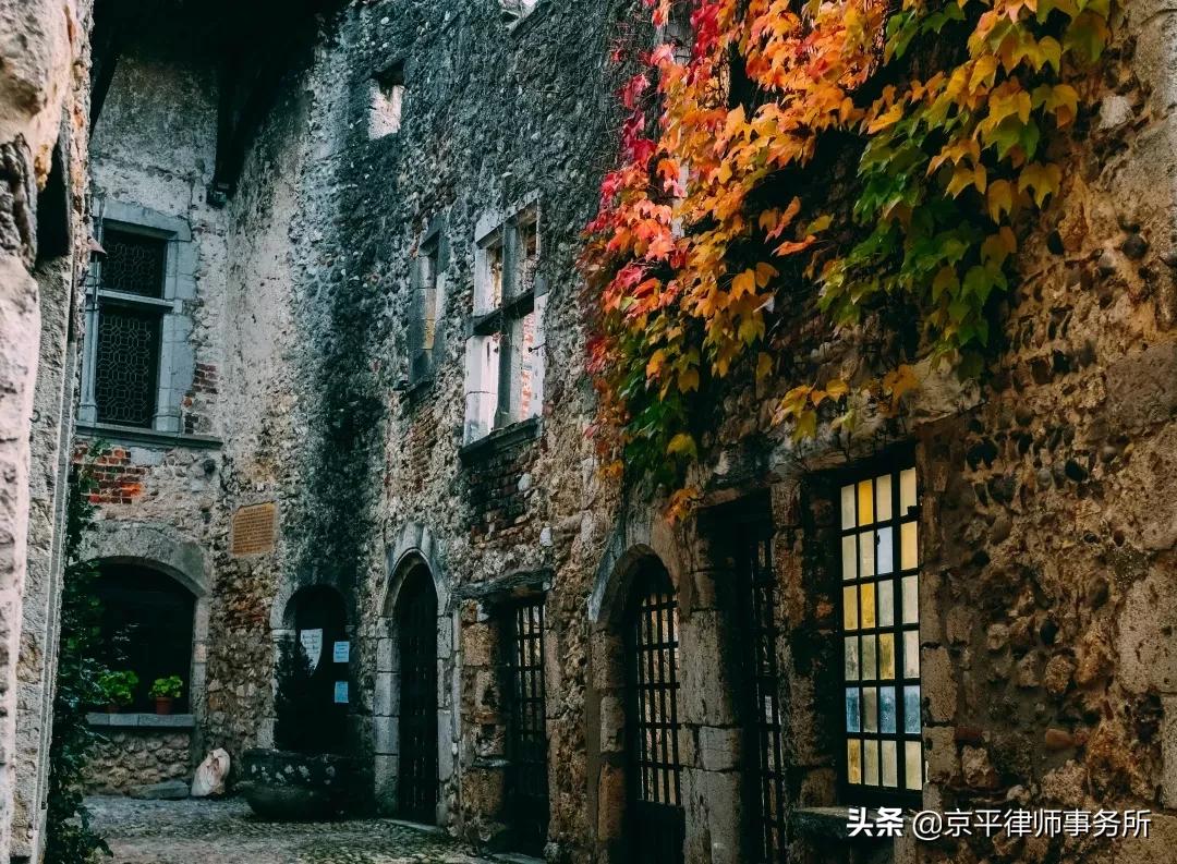 违建强拆行政诉讼状,诉讼期间可以强制拆房子吗