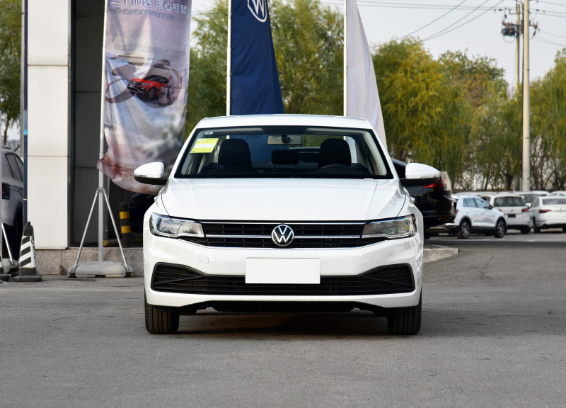 全新一汽大众宝来全款提车多少钱,全款宝来1.5t尊行版