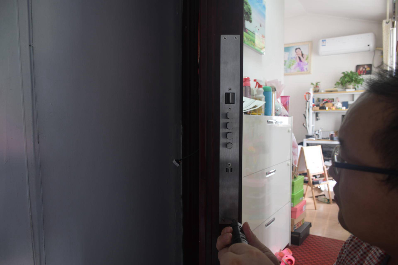 指静脉智能锁比指纹锁更安全吗,智能指纹锁自己设置最安全的方法