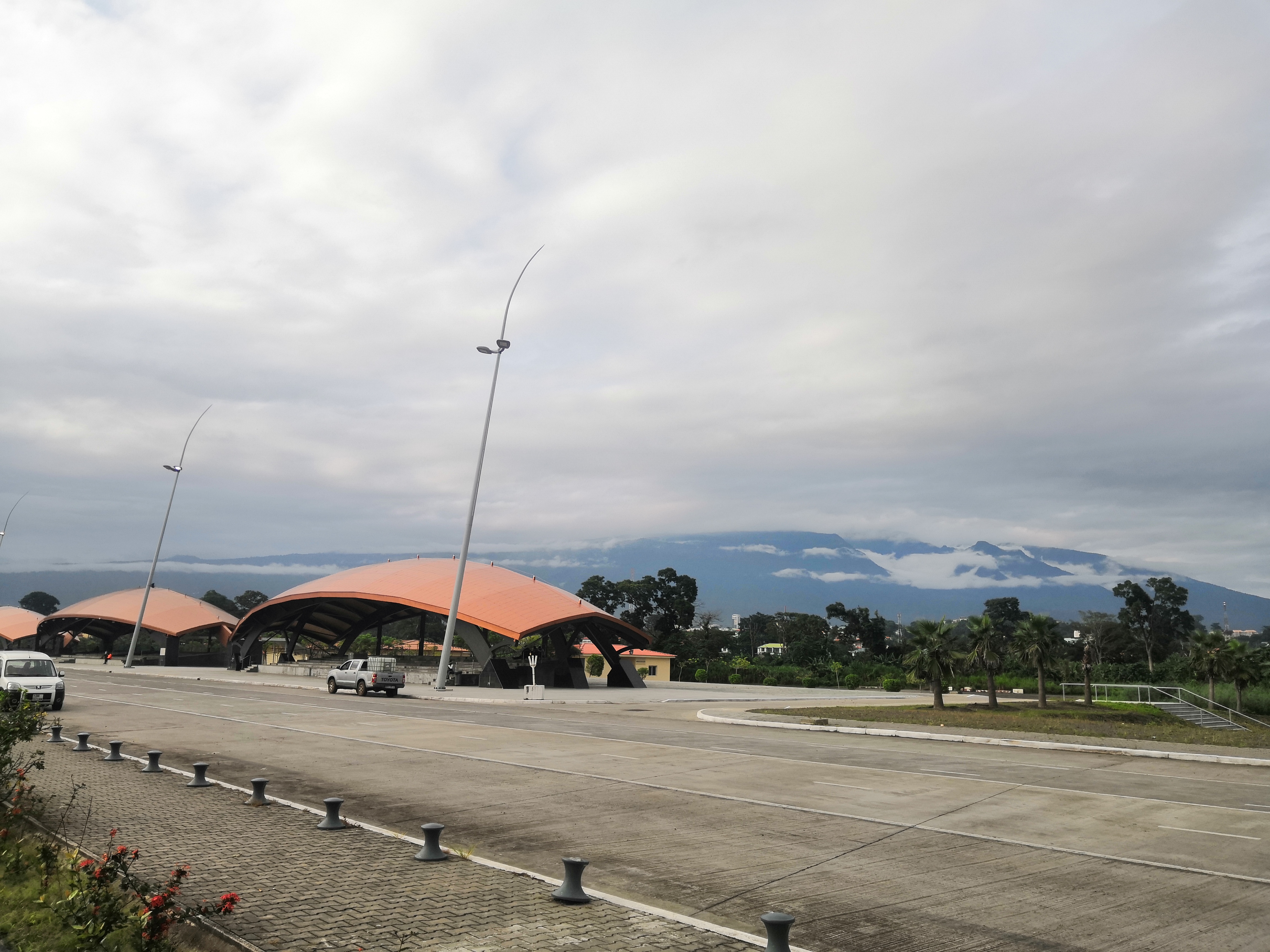 非洲最富有的国家，人均GDP超2.2万USD（曾经）--赤道几内亚