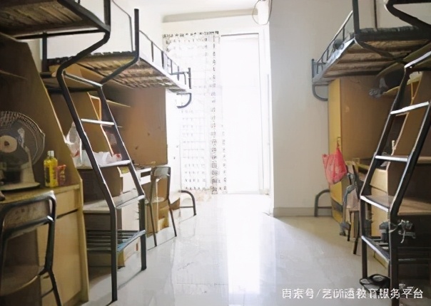 文科大学宿舍条件排名,全国学院宿舍条件排名