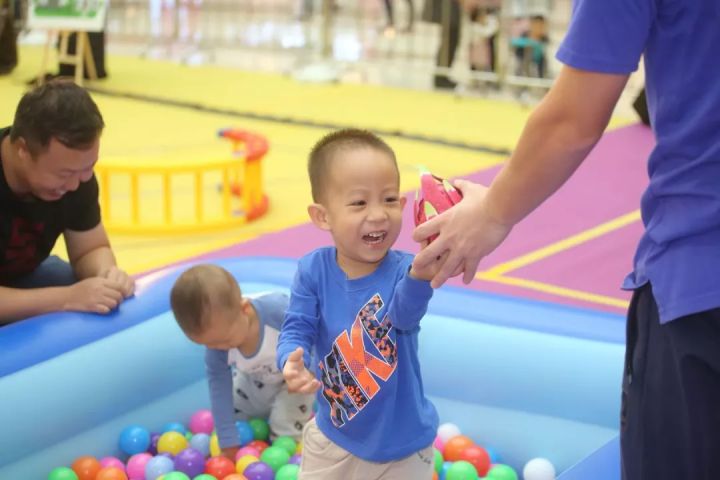速报名！《萌娃当道》白云万达广场复赛最终场！