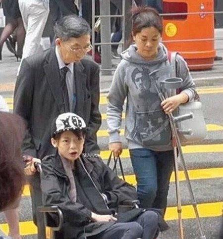 女星伍智恒年轻照片,名模伍智恒结婚