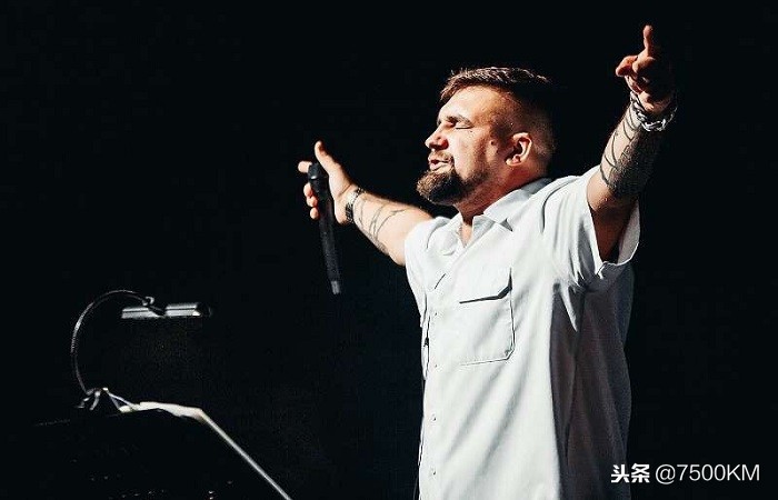 俄罗斯歌手新年晚会 (俄罗斯乐队商演现场)