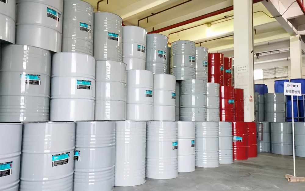 通用pu固化剂,pu固化剂发白