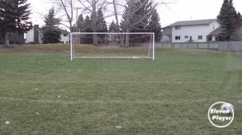 简单实用的足球射门技巧,足球实用技巧射门