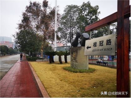 纪实行走在成都最大的城中村,行走成都纪录片