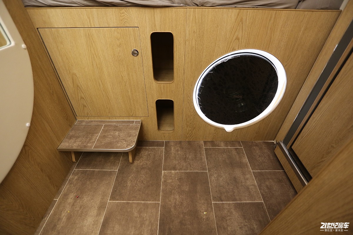 定价超百万的国产车,戴德e途promax房车228万