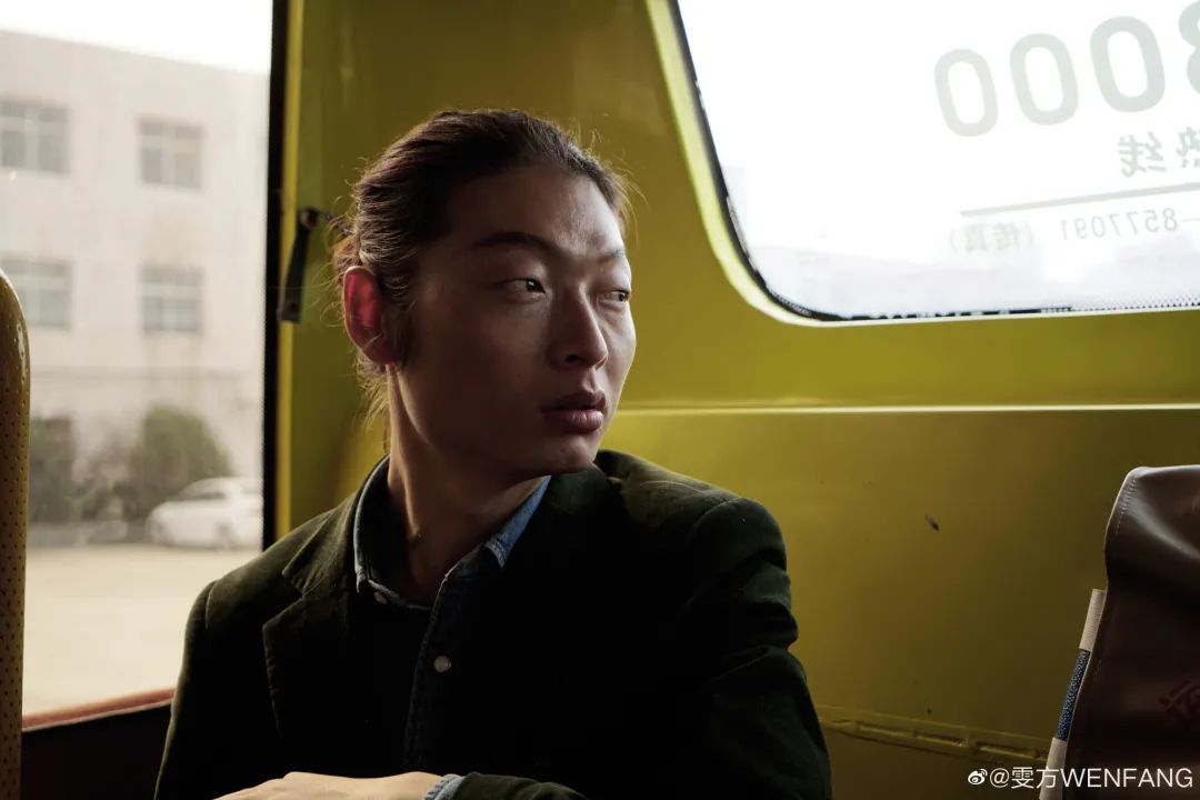 90后小伙被欺负,90后小伙遭歧视