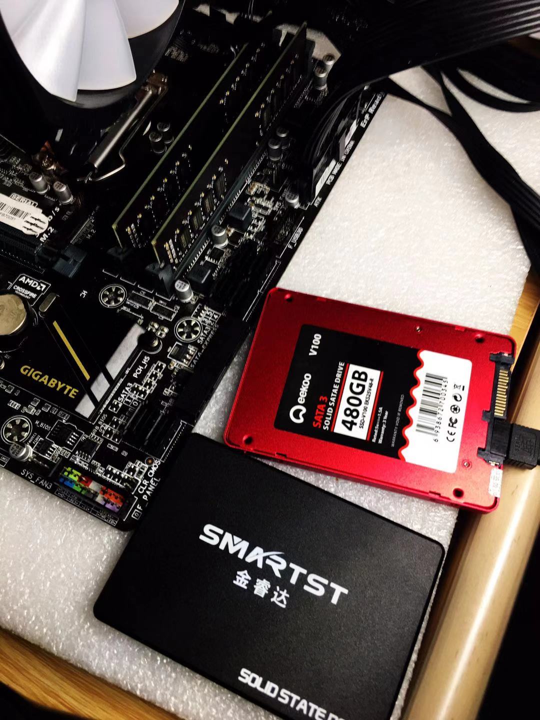 同样的硬盘的价格为什么差那么多,同样容量的硬盘价格不一样