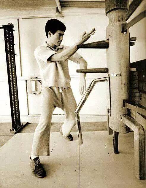 李小龙的肌肉为什么不大,李小龙的肌肉是什么水平